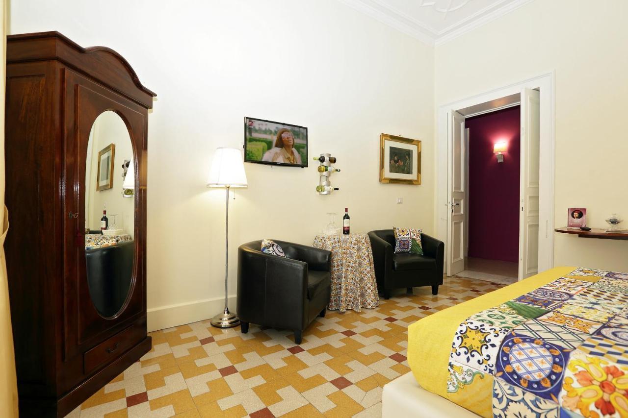 B&B Antonello Da Messina Bagian luar foto